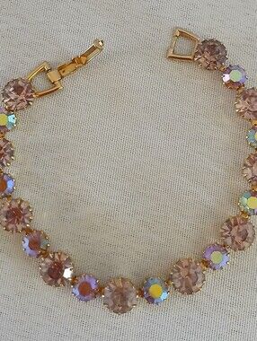 Vintage Weiss Austrian Crystal Bracelet